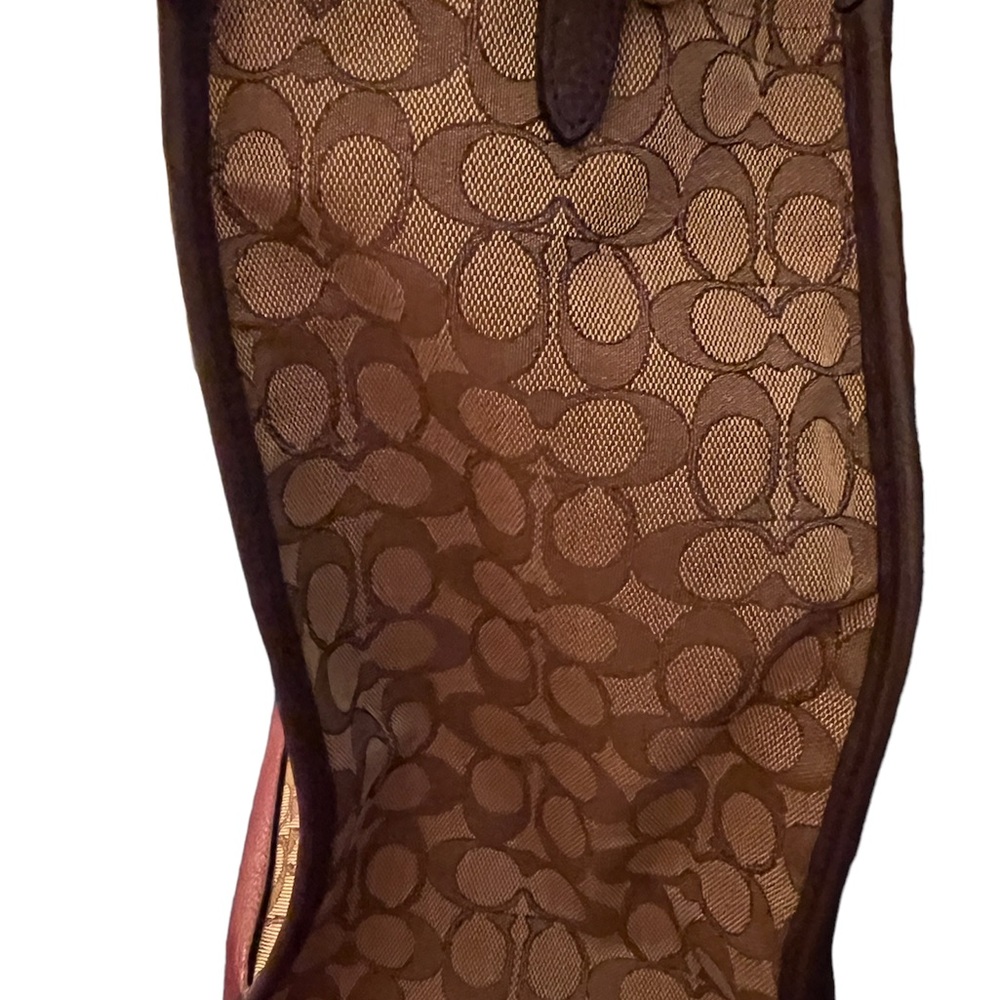 NEW Coach Tote Bag with Coach Symbol on the front. 4 compartments inside. - Picture 4 of 16
